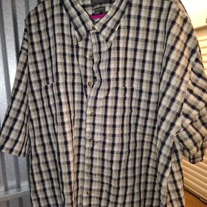 Van Heusen Black and Cream Plaid Casual Button Down Shirt